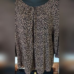 Talbot's ladies leopard animal print pullover top. XL